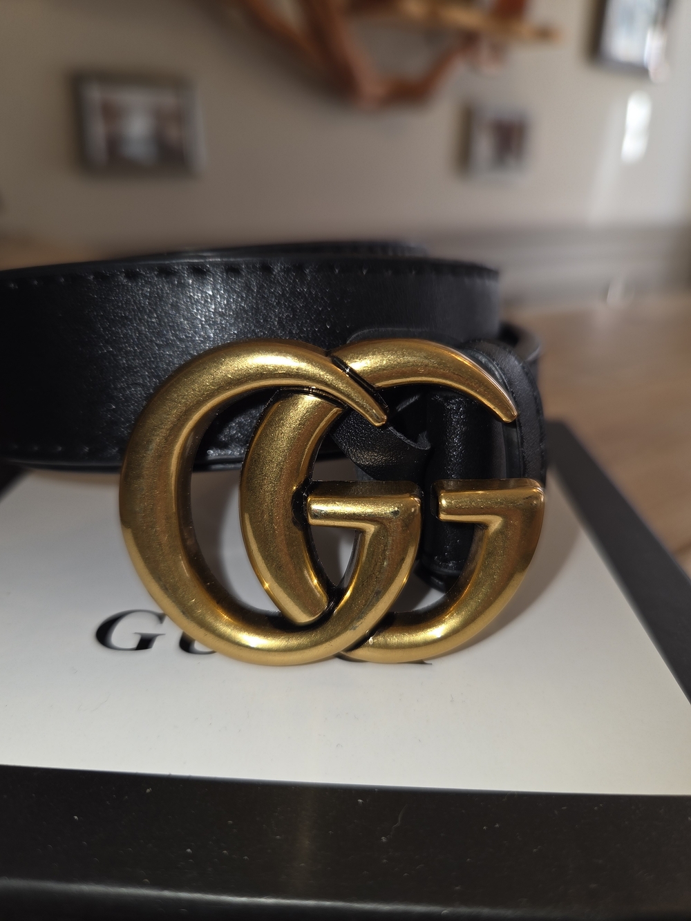 Black Leather GG Buckle Belt - Picture 2 of 7